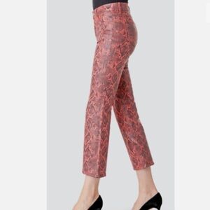 NWT J Brand Selena Mid-Rise Snakeskin-Print Crop Bootcut Jeans Size 26